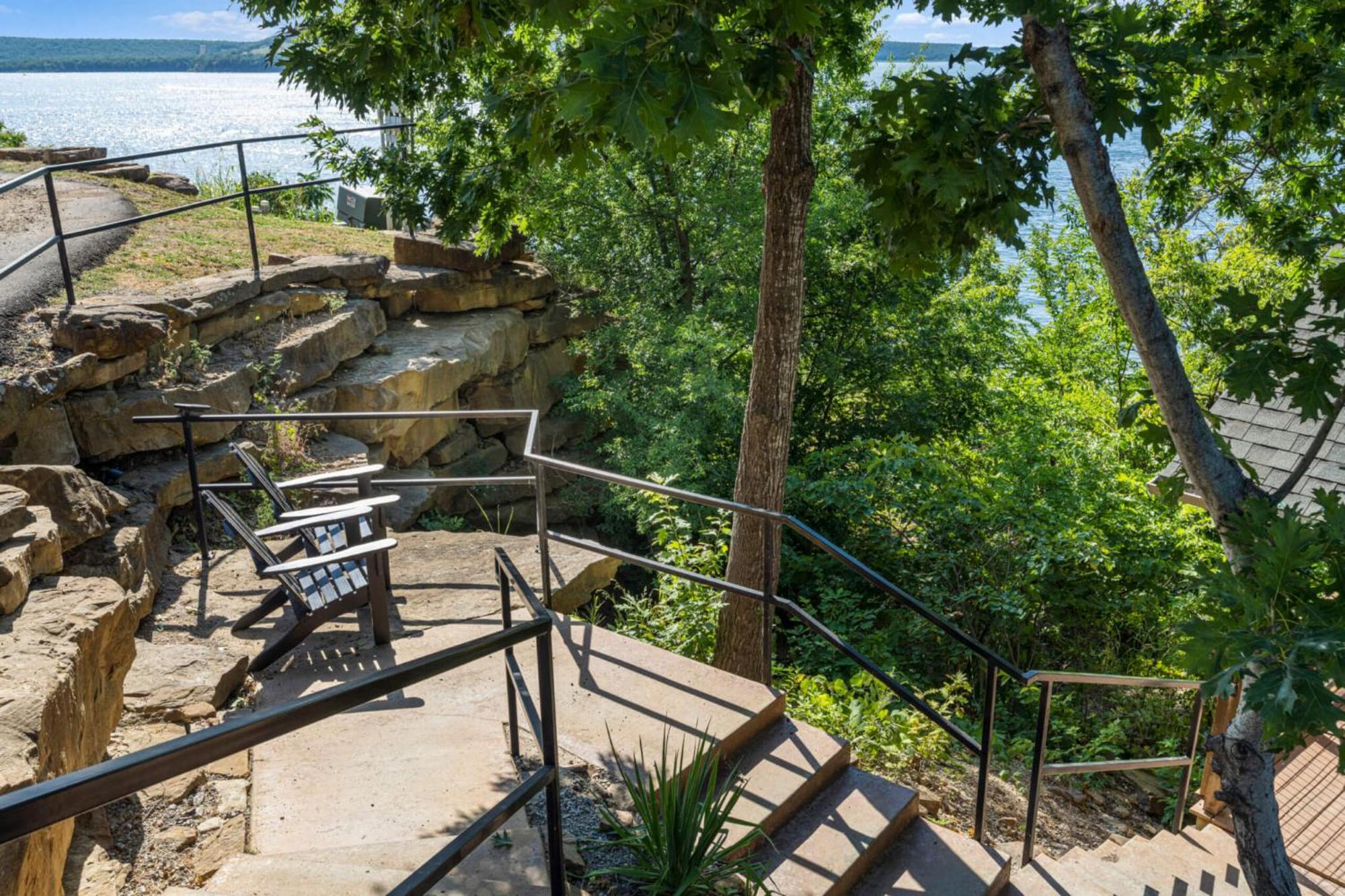 Crosstimbers Marina And Cottages Sperry Exterior photo